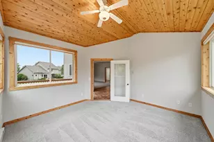 1693 Windsor Dr S, Shakopee, MN 55379 - Photo 19