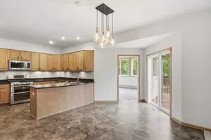 1693 Windsor Dr S, Shakopee, MN 55379 - Photo 15