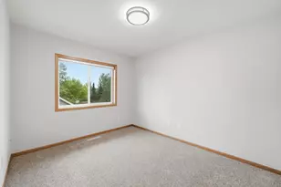 1693 Windsor Dr S, Shakopee, MN 55379 - Photo 29