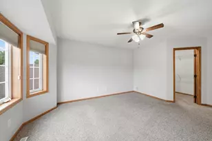 1693 Windsor Dr S, Shakopee, MN 55379 - Photo 37