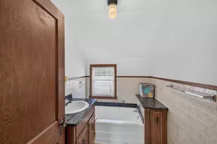 2209 6th St NW, Austin, MN 55912 - Photo 23