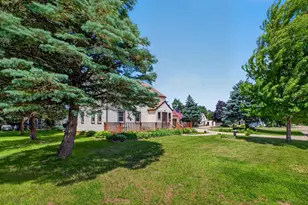 2209 6th St NW, Austin, MN 55912 - Photo 3