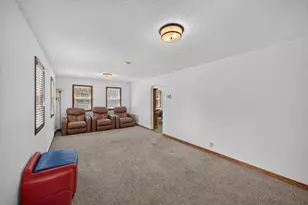 2209 6th St NW, Austin, MN 55912 - Photo 5