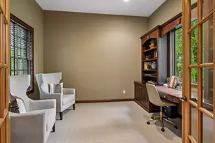 9001 Springwood Dr, Woodbury, MN 55125 - Photo 23