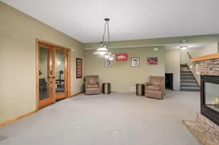 9001 Springwood Dr, Woodbury, MN 55125 - Photo 37