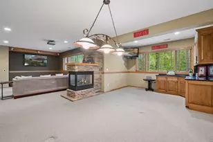 9001 Springwood Dr, Woodbury, MN 55125 - Photo 35