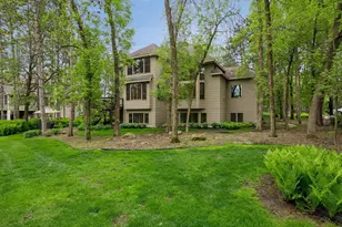 9001 Springwood Dr, Woodbury, MN 55125 - Photo 49