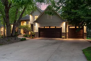 9001 Springwood Dr, Woodbury, MN 55125 - Photo 51