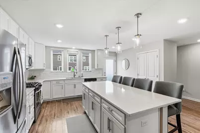 775 Midtown Lane, New Brighton, MN 55112 - Photo 3