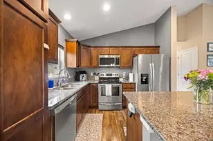 1335 Waters Way, Watertown, MN 55388 - Photo 3
