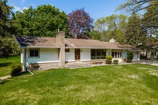 1125 Oakview Ln N, Plymouth, MN 55441 - Photo 1