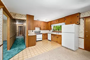 1125 Oakview Ln N, Plymouth, MN 55441 - Photo 5