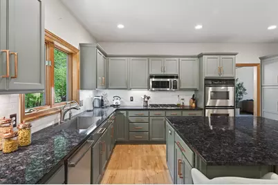 3690 Yuma Lane N, Plymouth, MN 55446 - Photo 5