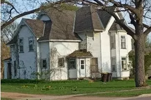 211 Dugan Street N, Welcome, MN 56181 - Photo 3