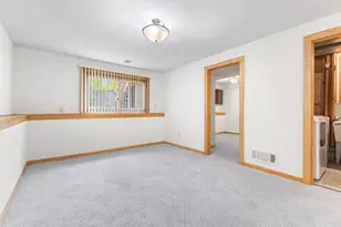 1780 Centennial Dr, Roseville, MN 55113 - Photo 19