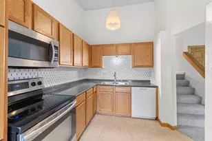 1780 Centennial Dr, Roseville, MN 55113 - Photo 9