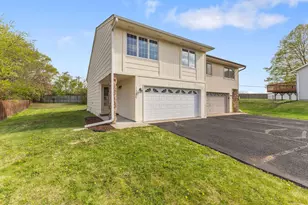 1780 Centennial Dr, Roseville, MN 55113 - Photo 1