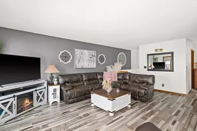 9105 Falcon Street, Duluth, MN 55808 - Photo 15