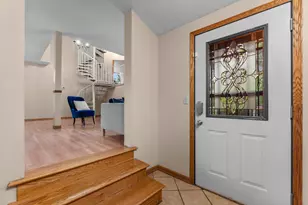 1 Tip Top Ln, Mahtomedi, MN 55115 - Photo 7