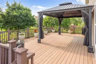 9743 Almond Ave N, Brooklyn Park, MN 55443 - Photo 33