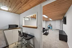 2041 Emerald Ln, Eagan, MN 55122 - Photo 23