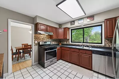 2041 Emerald Lane, Eagan, MN 55122 - Photo 9