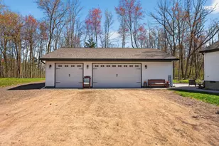 17012 Brook Park Rd, Grasston, MN 55030 - Photo 39