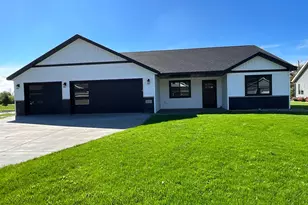 610 Lanigan Way S E, Saint Joseph, MN 56374 - Photo 1