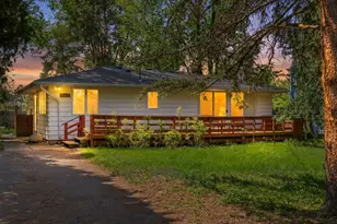 1122 County Rd C E, Maplewood, MN 55109 - Photo 1