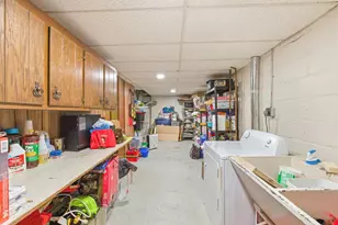1122 County Rd C E, Maplewood, MN 55109 - Photo 27