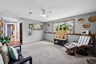 1613 Lyn Curve Avenue N, Minneapolis, MN 55411 - Photo 15