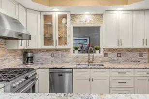 1900 Victoria Rd S, Mendota Heights, MN 55118 - Photo 11