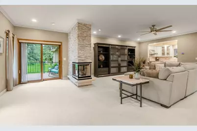 1900 Victoria Road S #C, Mendota Heights, MN 55118 - Photo 3