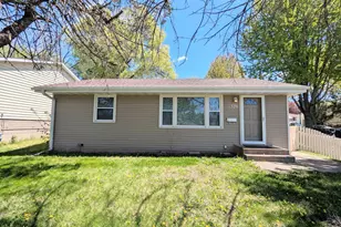 1326 Clarence St, Saint Paul, MN 55106 - Photo 1