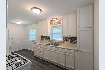 1326 Clarence Street, Saint Paul, MN 55106 - Photo 3