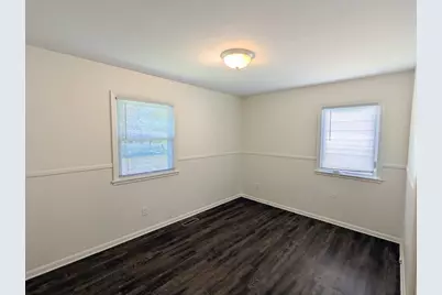 1326 Clarence Street, Saint Paul, MN 55106 - Photo 5