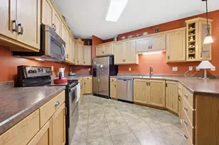 203 6th St S, Moorhead, MN 56560 - Photo 9