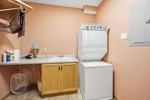 203 6th St S, Moorhead, MN 56560 - Photo 19