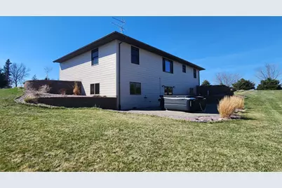 1338 140th Avenue, Holland, MN 56139 - Photo 5