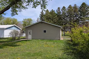 160 10th St, Tracy, MN 56175 - Photo 23