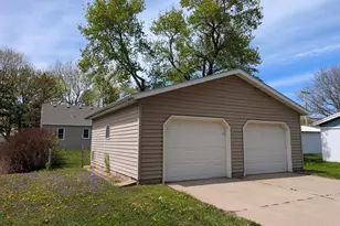 160 10th St, Tracy, MN 56175 - Photo 25