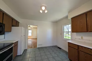 160 10th St, Tracy, MN 56175 - Photo 5
