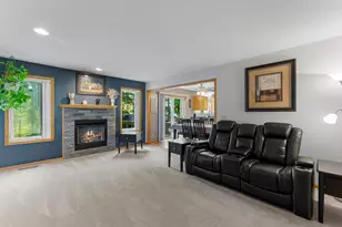 29376 Hillcrest Dr, Stacy, MN 55079 - Photo 15