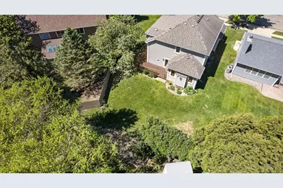 1052 Foxcroft Circle SW, Rochester, MN 55902 - Photo 57