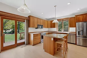 1052 Foxcroft Cir SW, Rochester, MN 55902 - Photo 13
