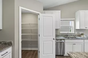 7654 207th St W, Lakeville, MN 55044 - Photo 17