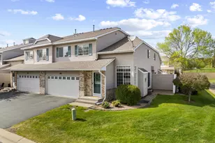 837 Summer Pines Cir, Hudson, WI 54016 - Photo 1