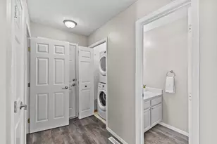 837 Summer Pines Cir, Hudson, WI 54016 - Photo 11