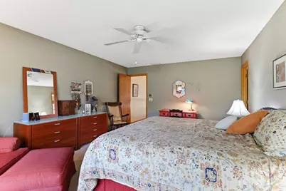 8777 Cottonwood Lane, Eden Prairie, MN 55347 - Photo 27