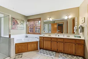 8777 Cottonwood Ln, Eden Prairie, MN 55347 - Photo 29